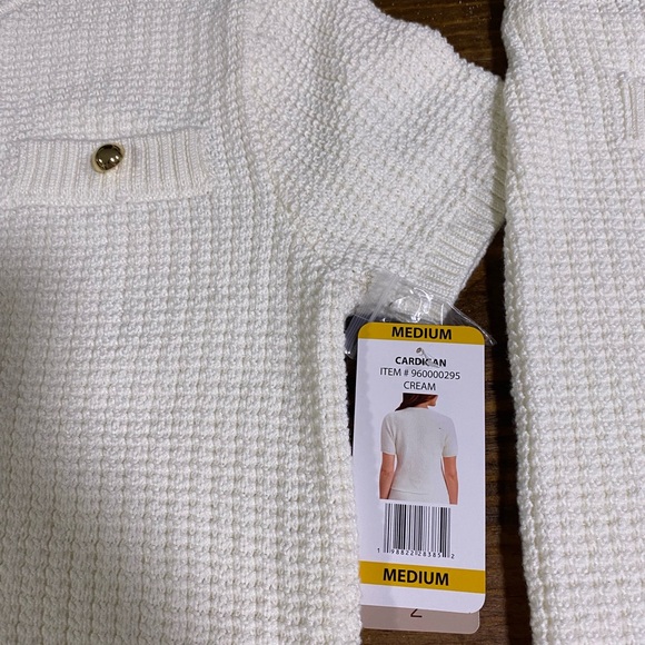 French Connection Knit Two-Piece Skirt Set Short Sleeve Cardigan Size M Cream - Picture 6 of 9